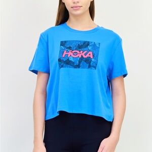 Hoka One One Women's Vibrant Blue Tee